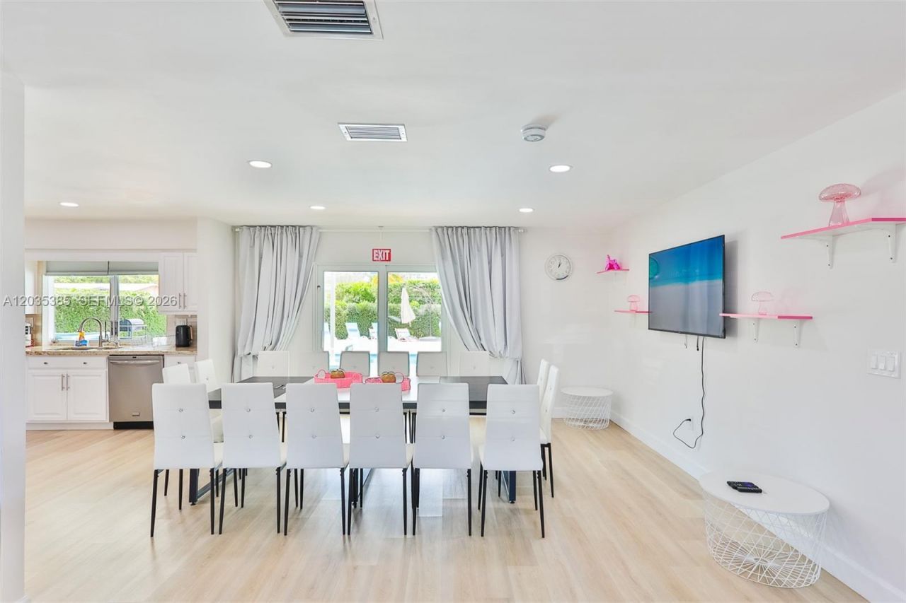 614 S Crescent Dr, Hollywood, FL 33021 Photo