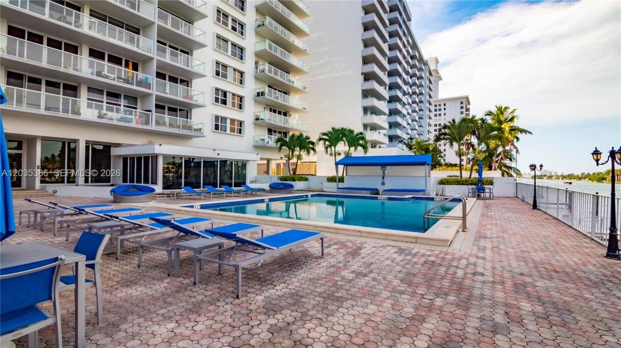 5750 Collins Ave , Unit 7A, Miami Beach, FL 33140 Photo