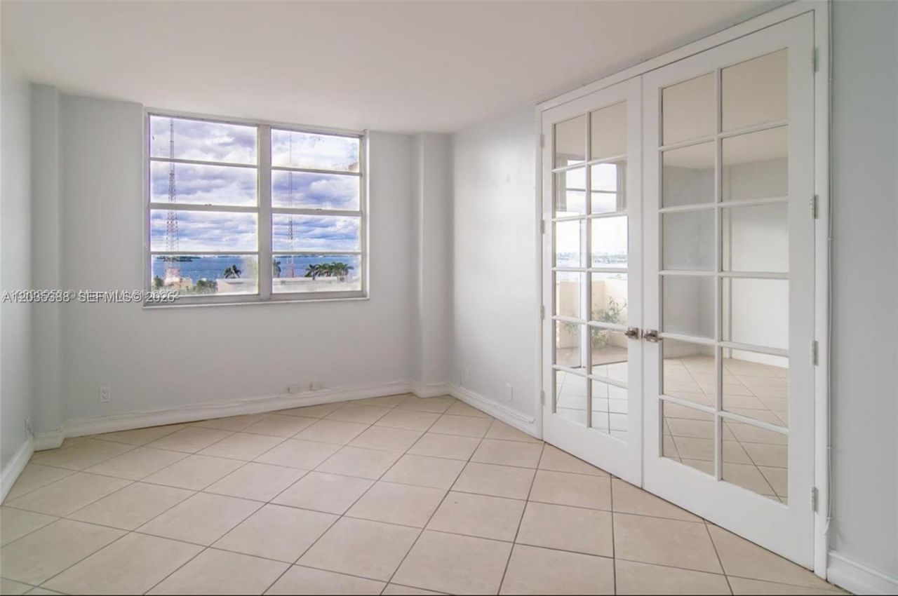 1455 N Treasure Dr , Unit PHA, North Bay Village, FL 33141 Photo
