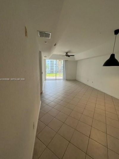 10720 NW 66th St , Unit 305, Doral, FL 33178 Photo