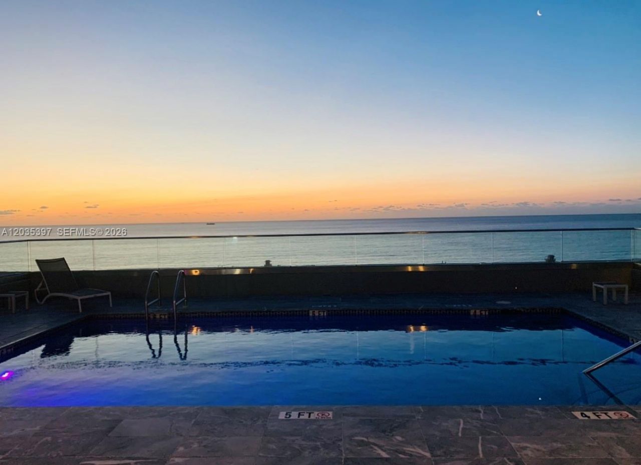 1255 Collins Ave , Unit 208, Miami Beach, FL 33139 Photo