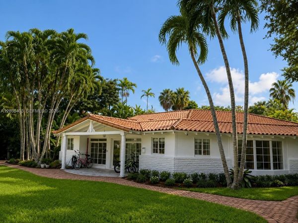 7924 SW 50th Ct , Miami, FL 33143