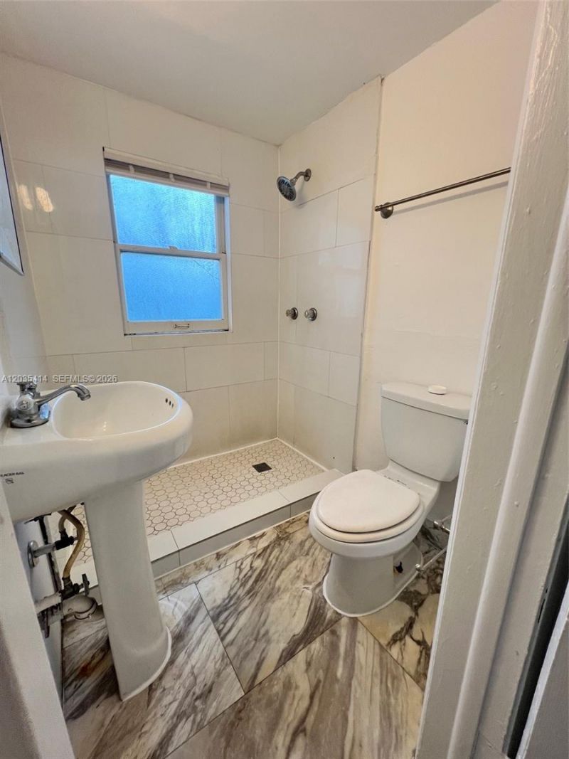 1754 NW 45th St, Unit 1754, Miami, FL 33142 Photo
