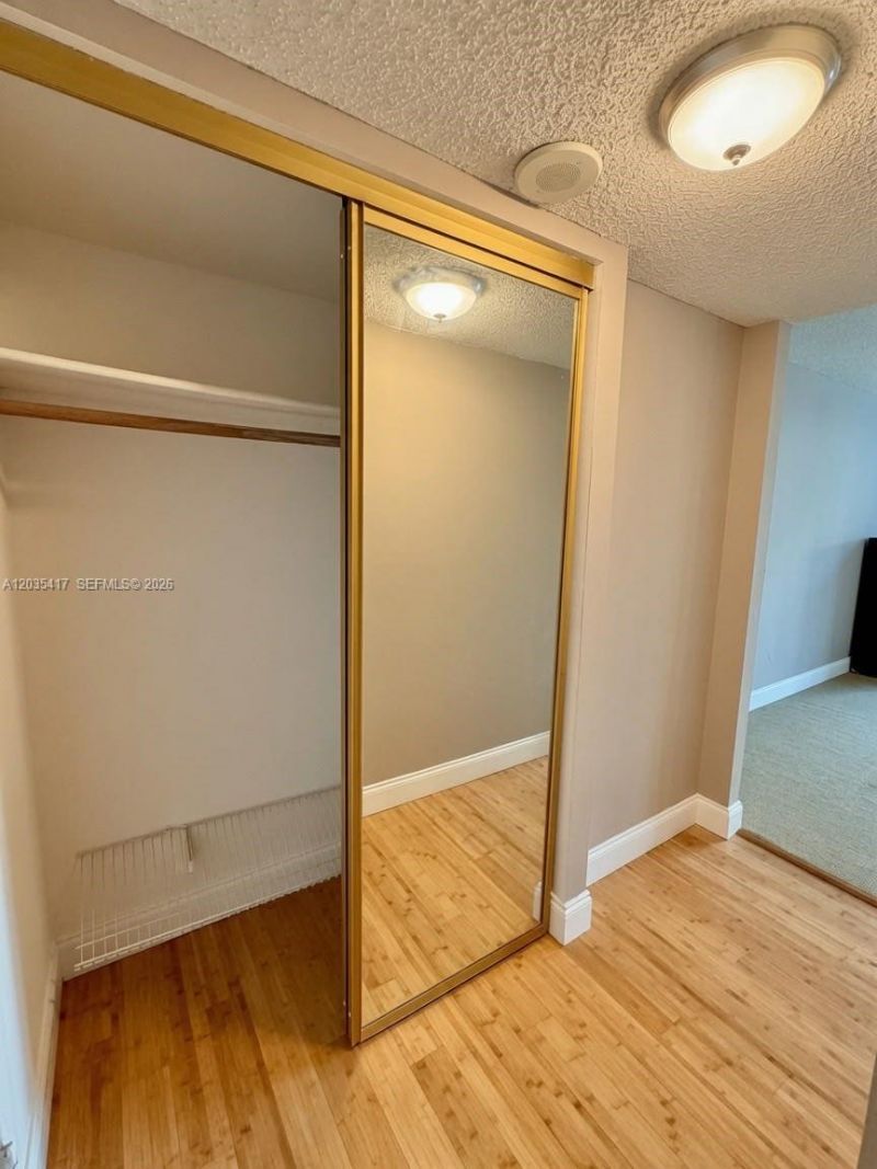 2801 NE 183rd St , Unit 202W, Aventura, FL 33160 Photo