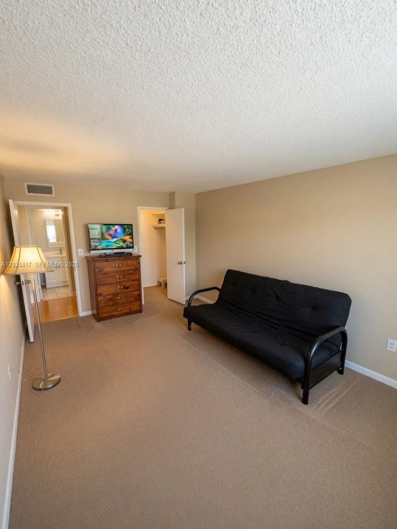 2801 NE 183rd St, Unit 202W, Aventura, FL 33160 Photo
