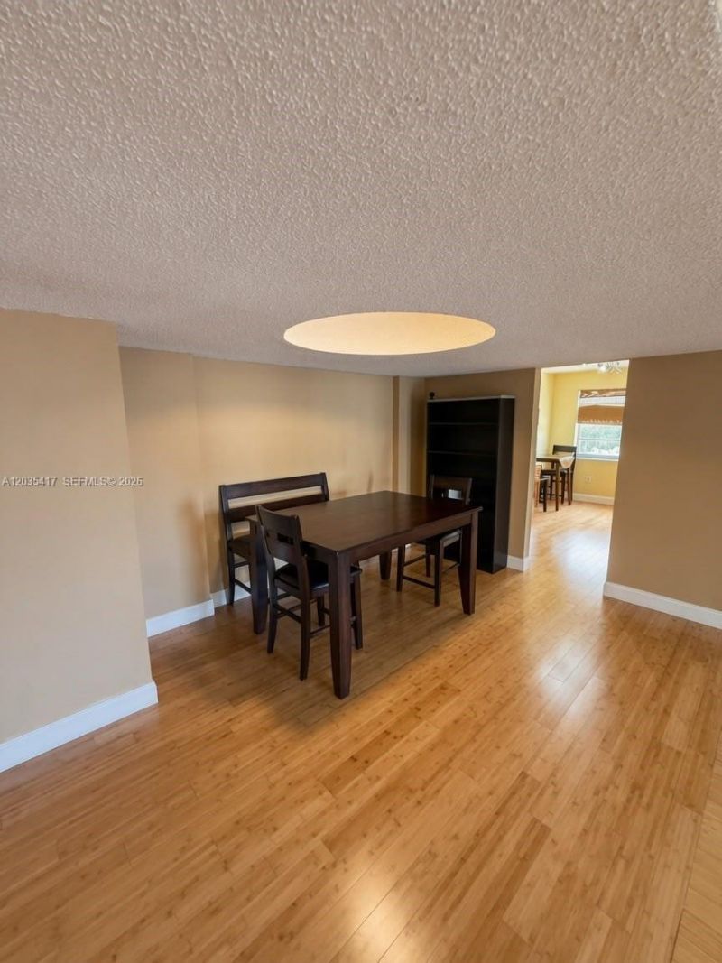 2801 NE 183rd St, Unit 202W, Aventura, FL 33160 Photo