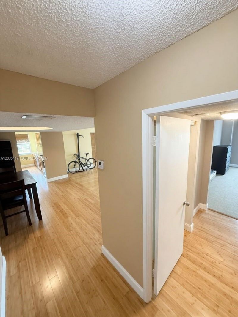 2801 NE 183rd St, Unit 202W, Aventura, FL 33160 Photo