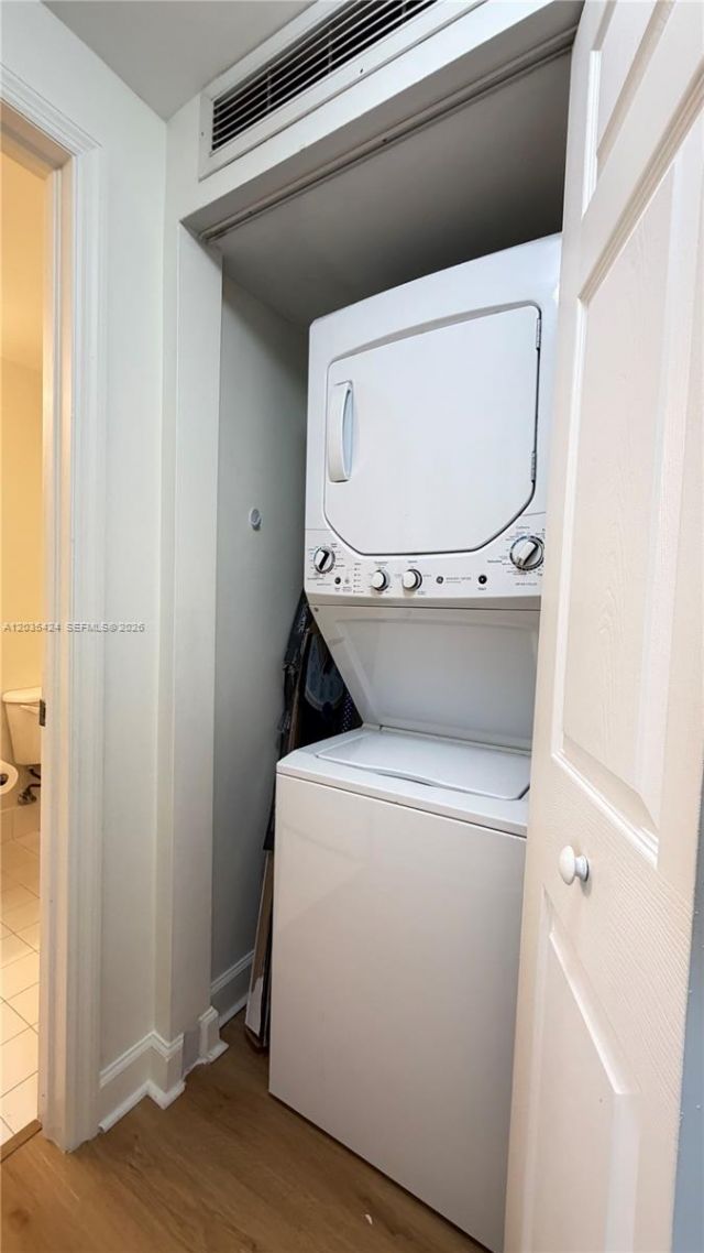 50 Menores Ave, Unit 807, Coral Gables, FL 33134 Photo
