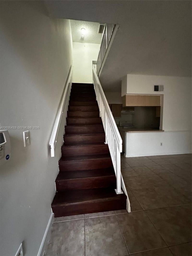 18356 NW 68th Ave , Unit K, Hialeah, FL 33015 Photo