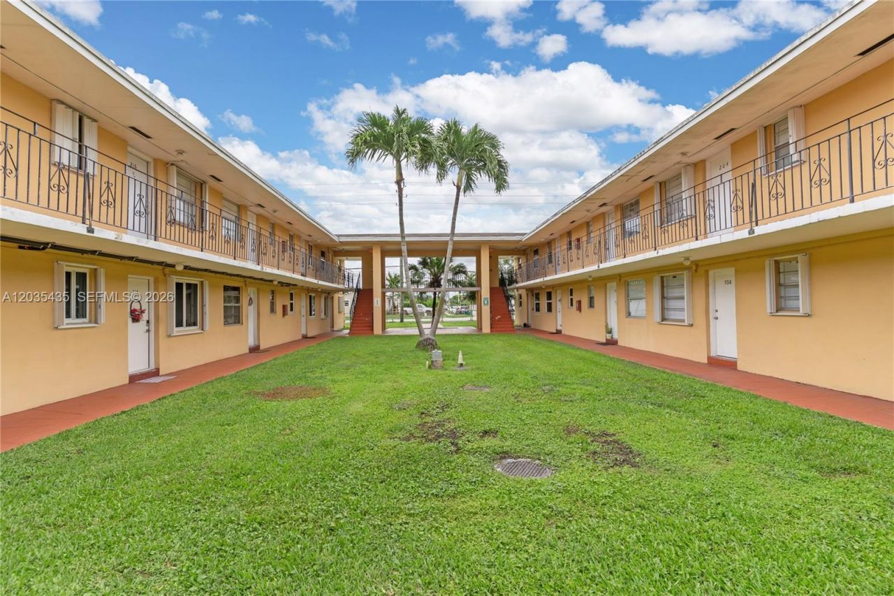 3800 SW 102nd Ave , Unit 206, Miami, FL 33165 Photo