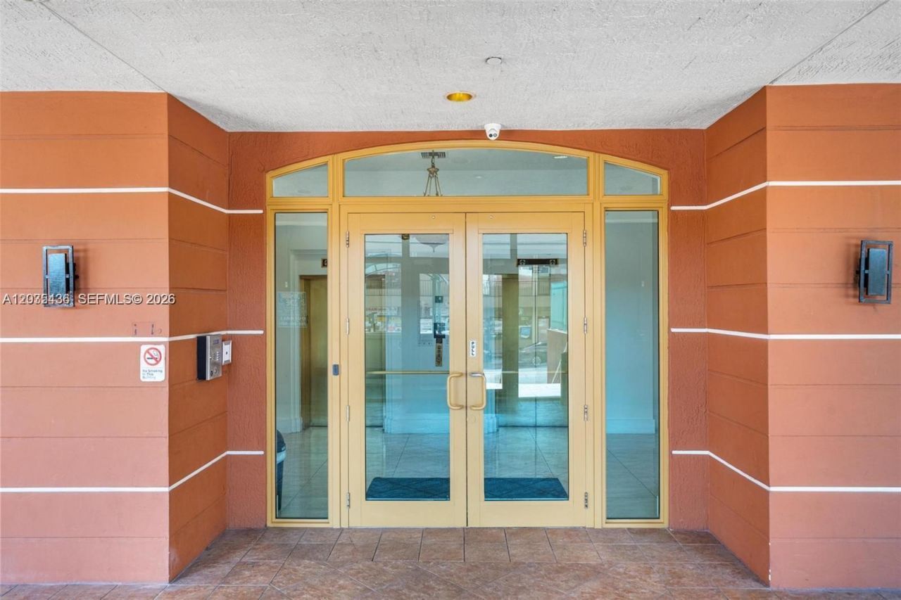 2280 SW 32nd Ave , Unit 201, Miami, FL 33145 Photo