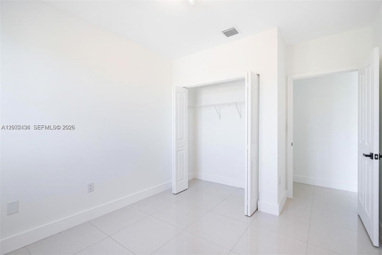 2280 SW 32nd Ave , Unit 201, Miami, FL 33145 Photo