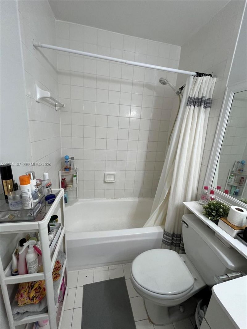 171 Riviera Cir, Unit 1, Weston, FL 33326 Photo