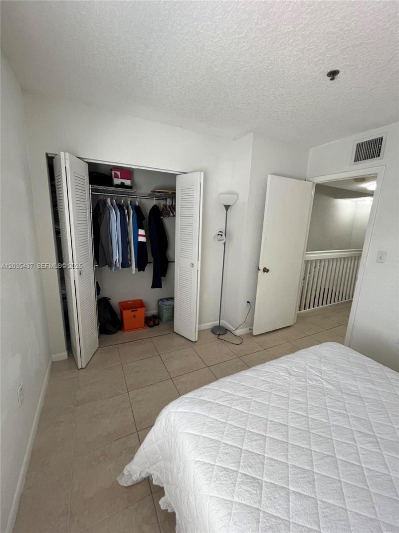 171 Riviera Cir, Unit 1, Weston, FL 33326 Photo