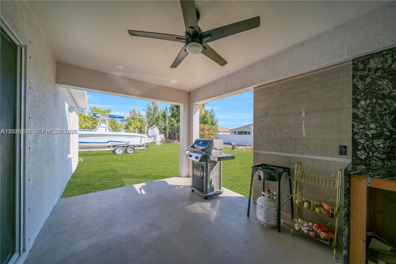 1105 NW 24th Pl , Cape Coral, FL 33993 Photo
