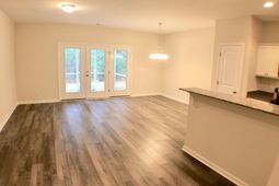 230 Buchanan Circle photo 4
