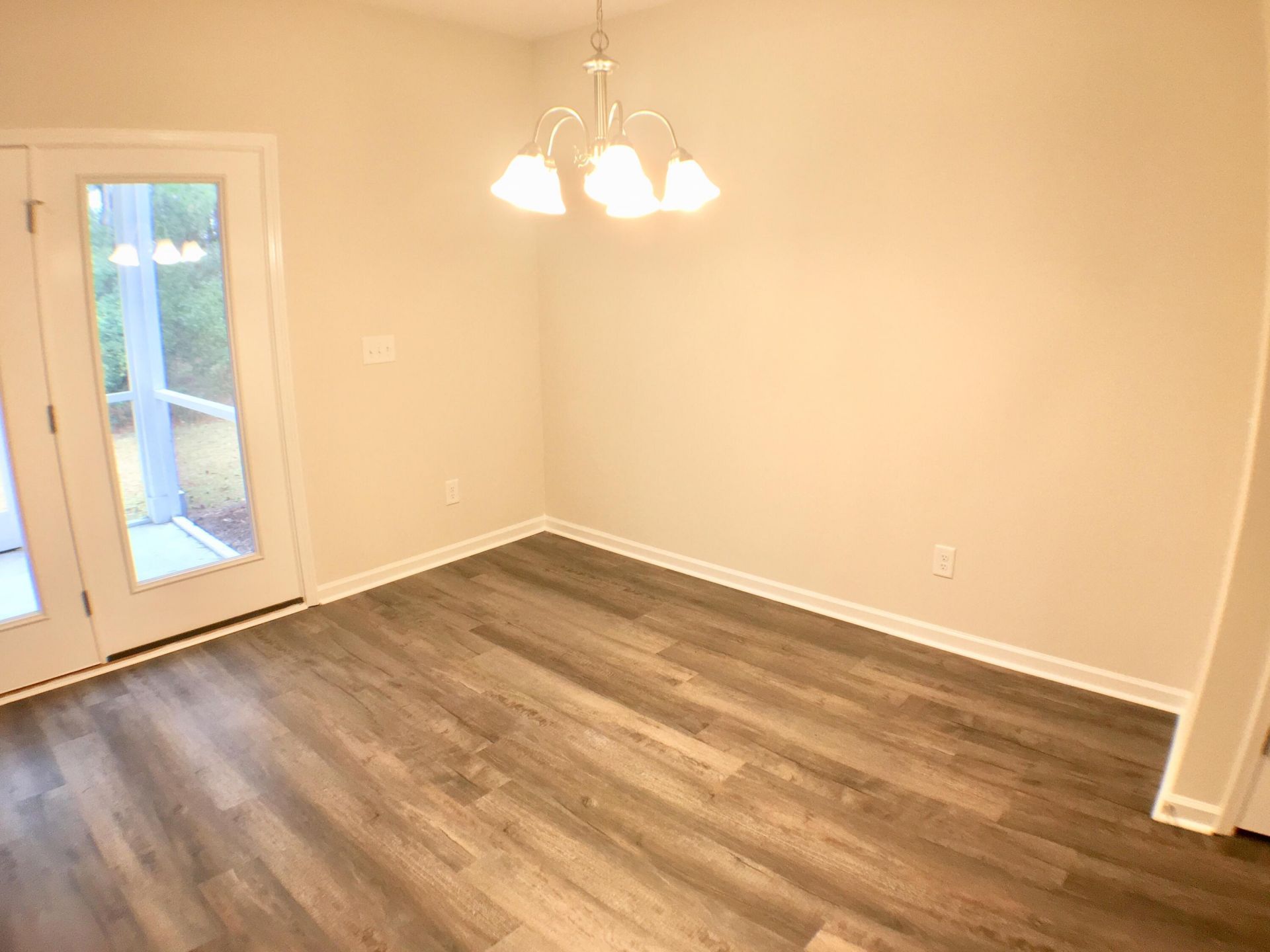 230 Buchanan Circle Photo 6