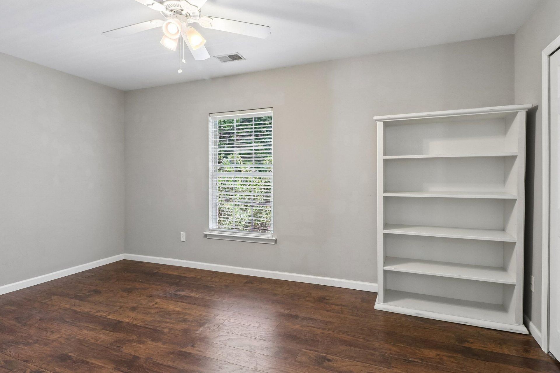 7 Longleaf Court Photo 17