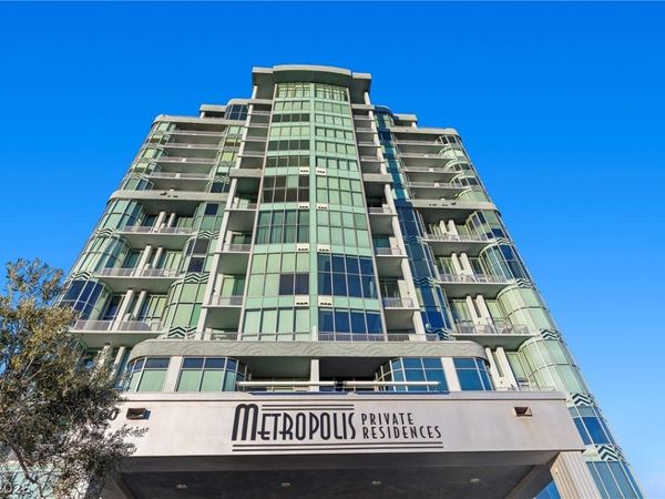 360 E Desert Inn Road, Unit 1701, Las Vegas, NV 89109