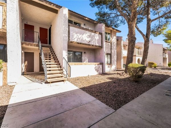5264 Child Court, Unit 90, Las Vegas, NV 89103