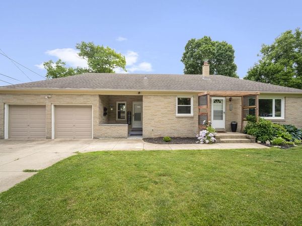 1260 Edwards STREET, Brookfield, WI 53005