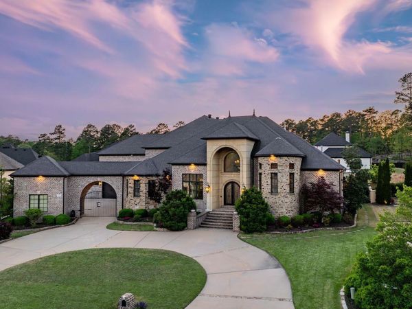106 Orle Dr, Little Rock, AR 72223