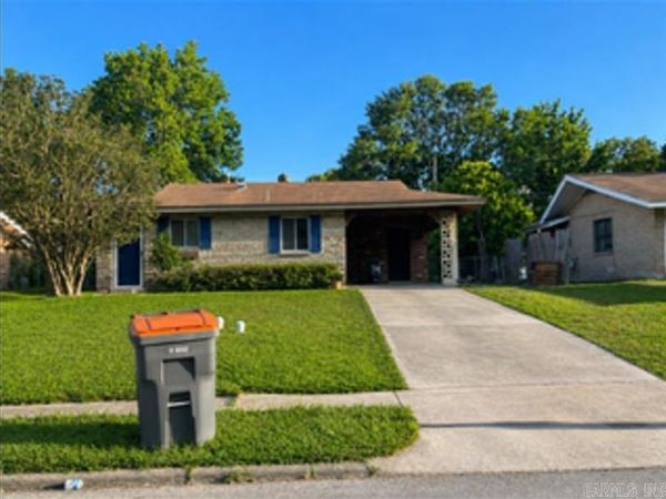 3110 Lilac Street , Pine Bluff, AR 71603