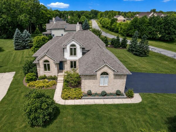 5049 Birdie Lane, Ann Arbor, MI 48103