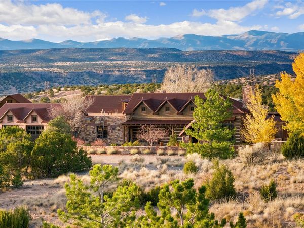 12 Via Estancia , Santa Fe, NM 87506