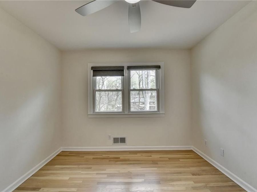 Property Image 101