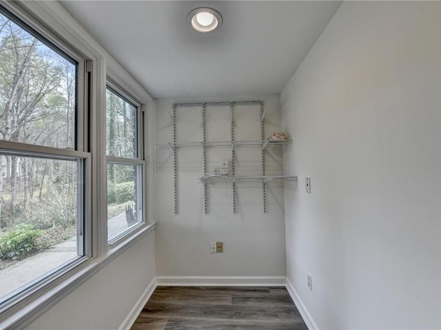 Property Image 136