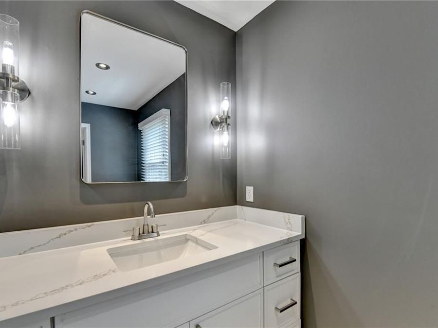 Property Image 86