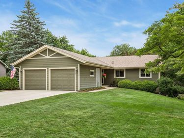 12725 Ethelton Way, Apple Valley, MN 55124