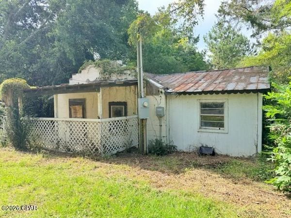 509 W North Avenue , Bonifay, FL 32425
