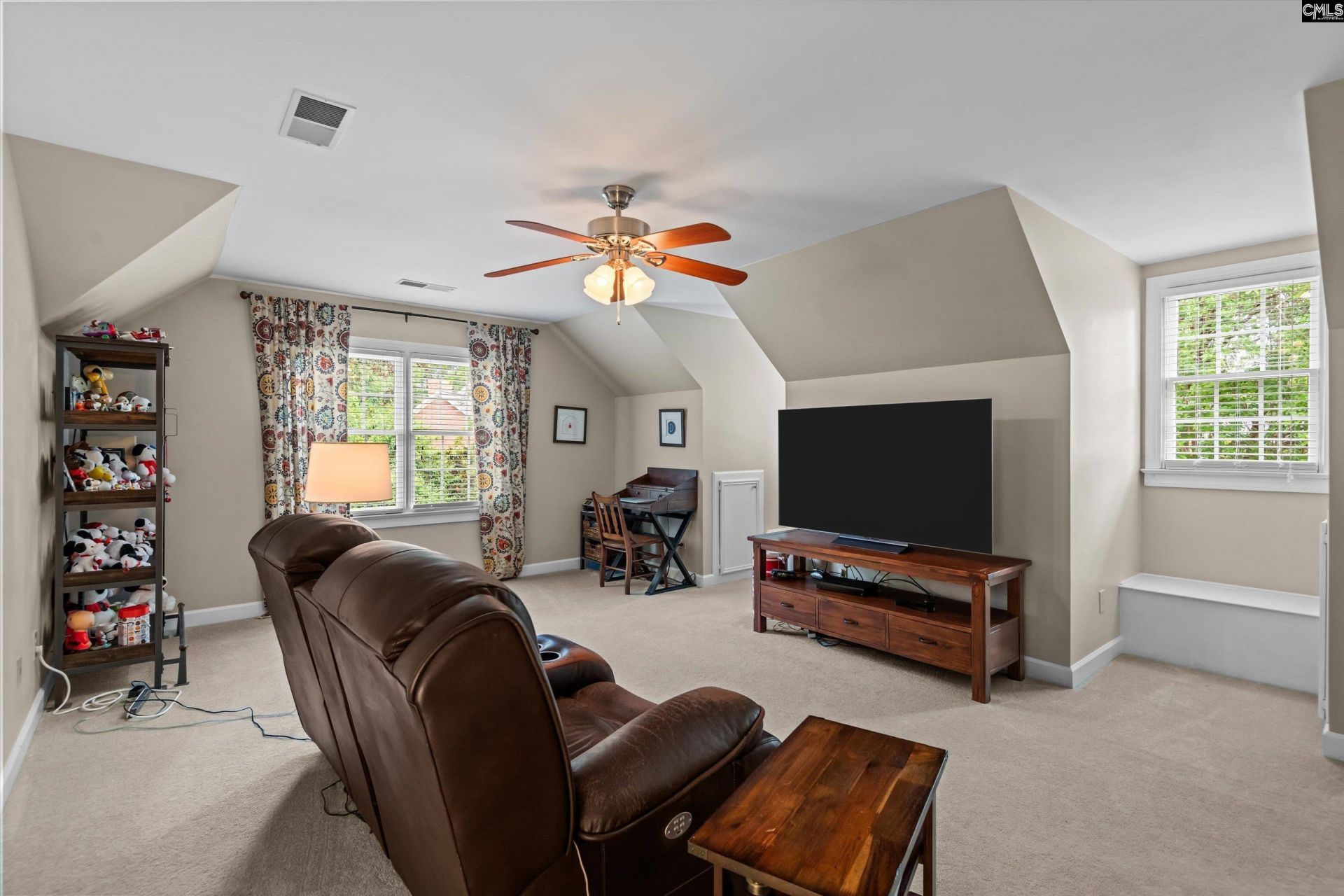 324 Daylily Drive  Photo 40