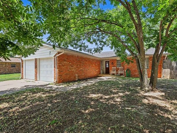 8313 NW 19th Street, Oklahoma City, OK 73127