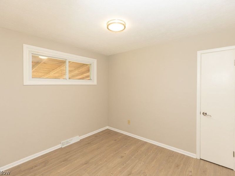 11391 Ronald Drive , Parma, OH 44130 Photo 17