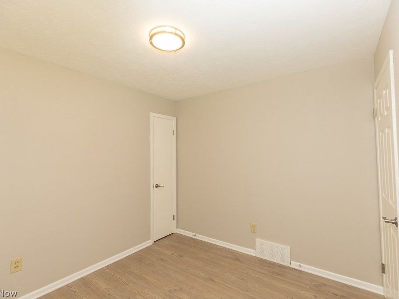 11391 Ronald Drive , Parma, OH 44130 Photo 19