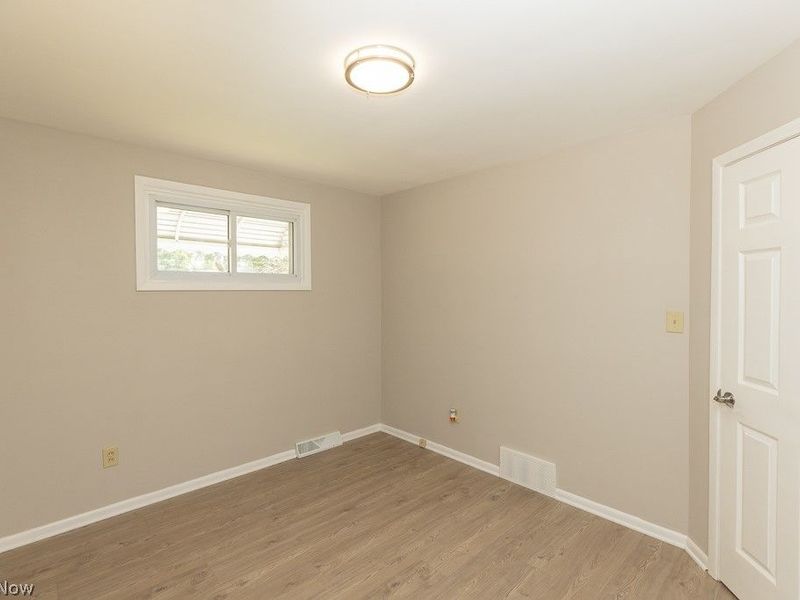 11391 Ronald Drive , Parma, OH 44130 Photo 22