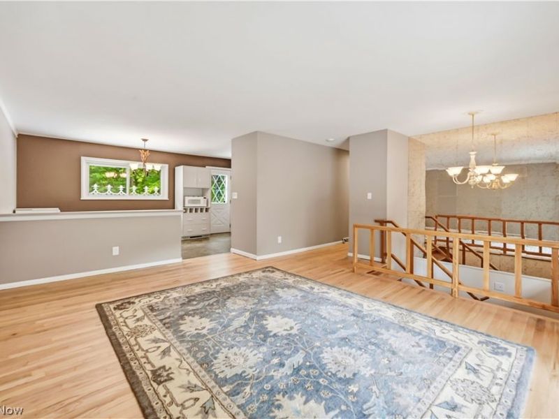 7842 Venice Heights Drive NE, Warren, OH 44484 Photo 8