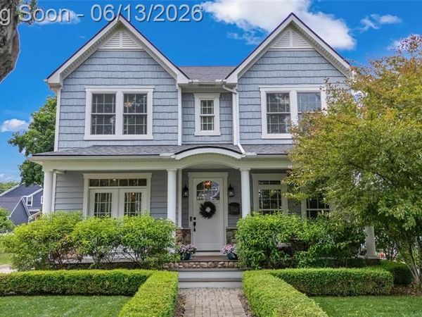 142 Griggs Street, Rochester, MI 48307