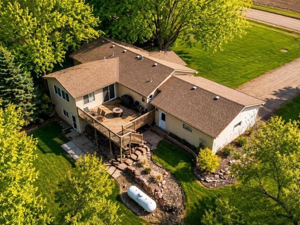 26211 485th Ave, Valley Springs, SD 57068