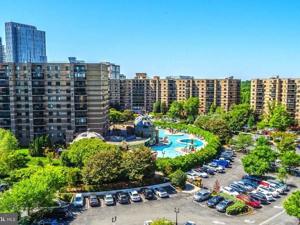 8380 GREENSBORO DRIVE, Unit 1017, MCLEAN, VA 22102