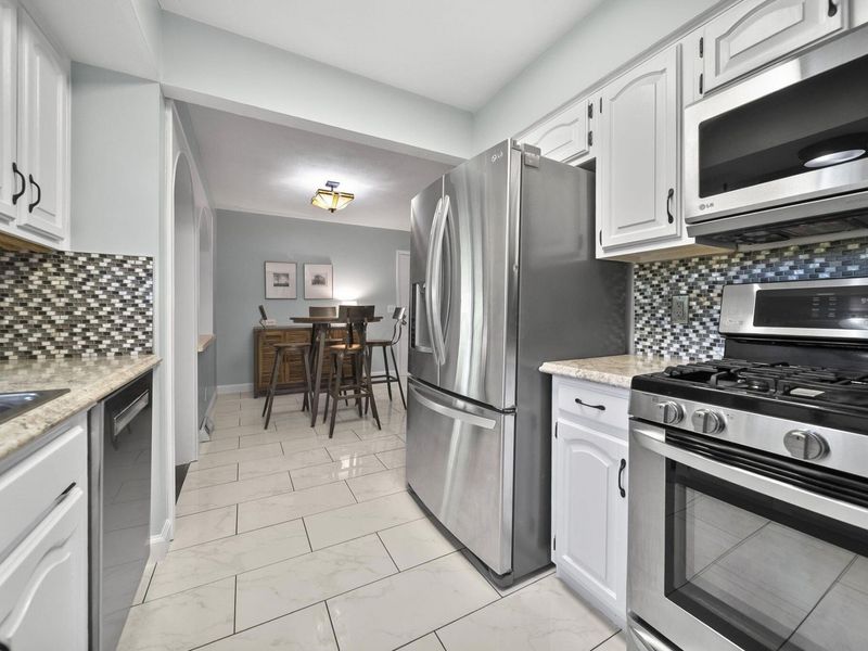 211 S Otterbein Avenue, Westerville, OH 43081 Photo 8