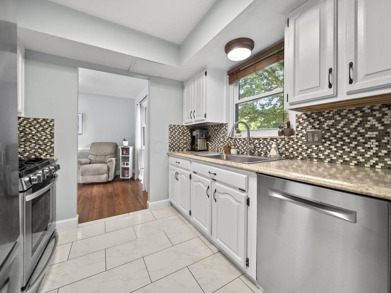 211 S Otterbein Avenue, Westerville, OH 43081 Photo 9
