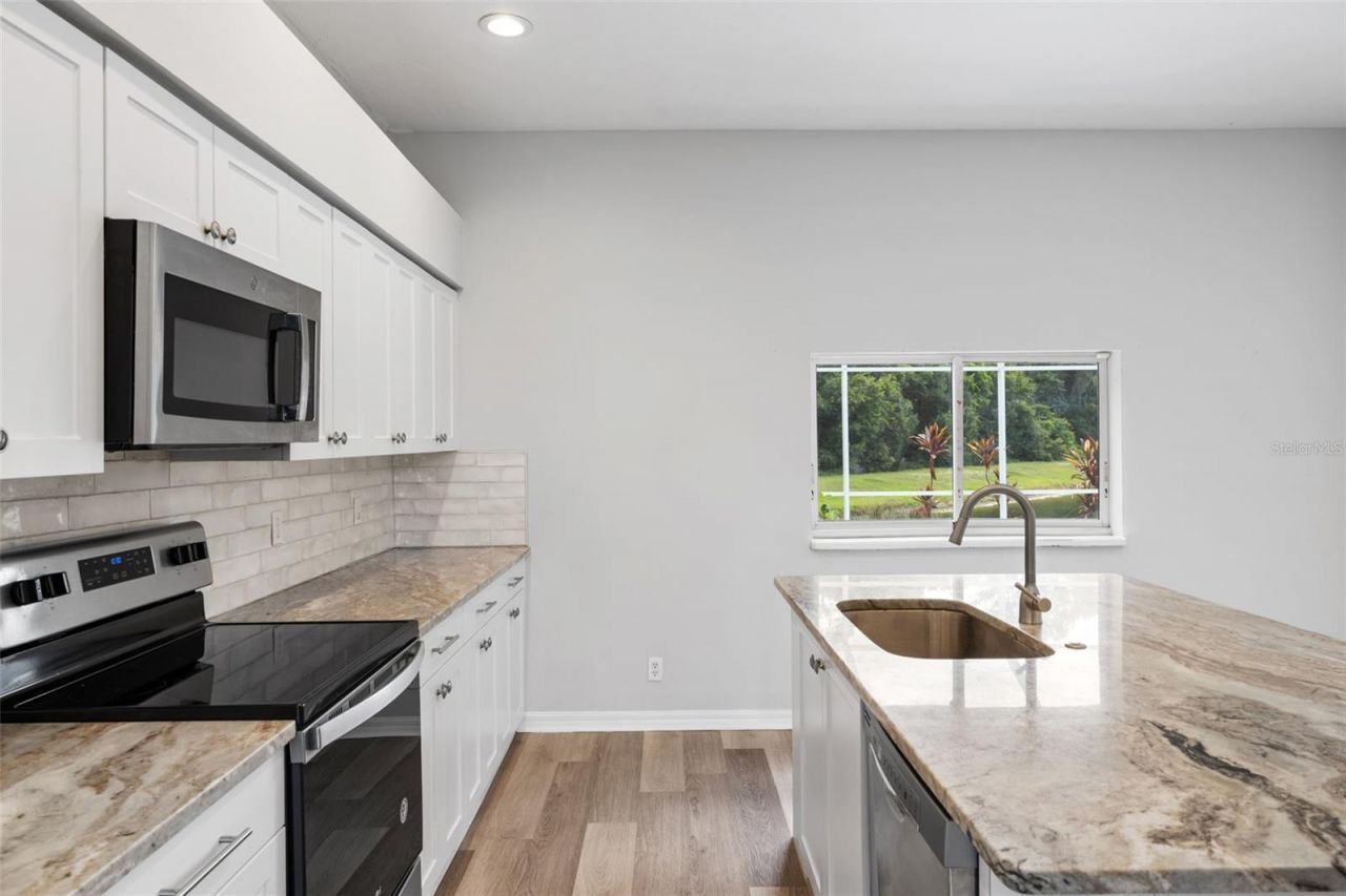 4705 78th Court E, Bradenton, FL 34203 Photo