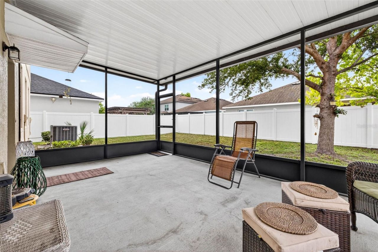 11531 Tangle Branch Lane , Gibsonton, FL 33534 Photo