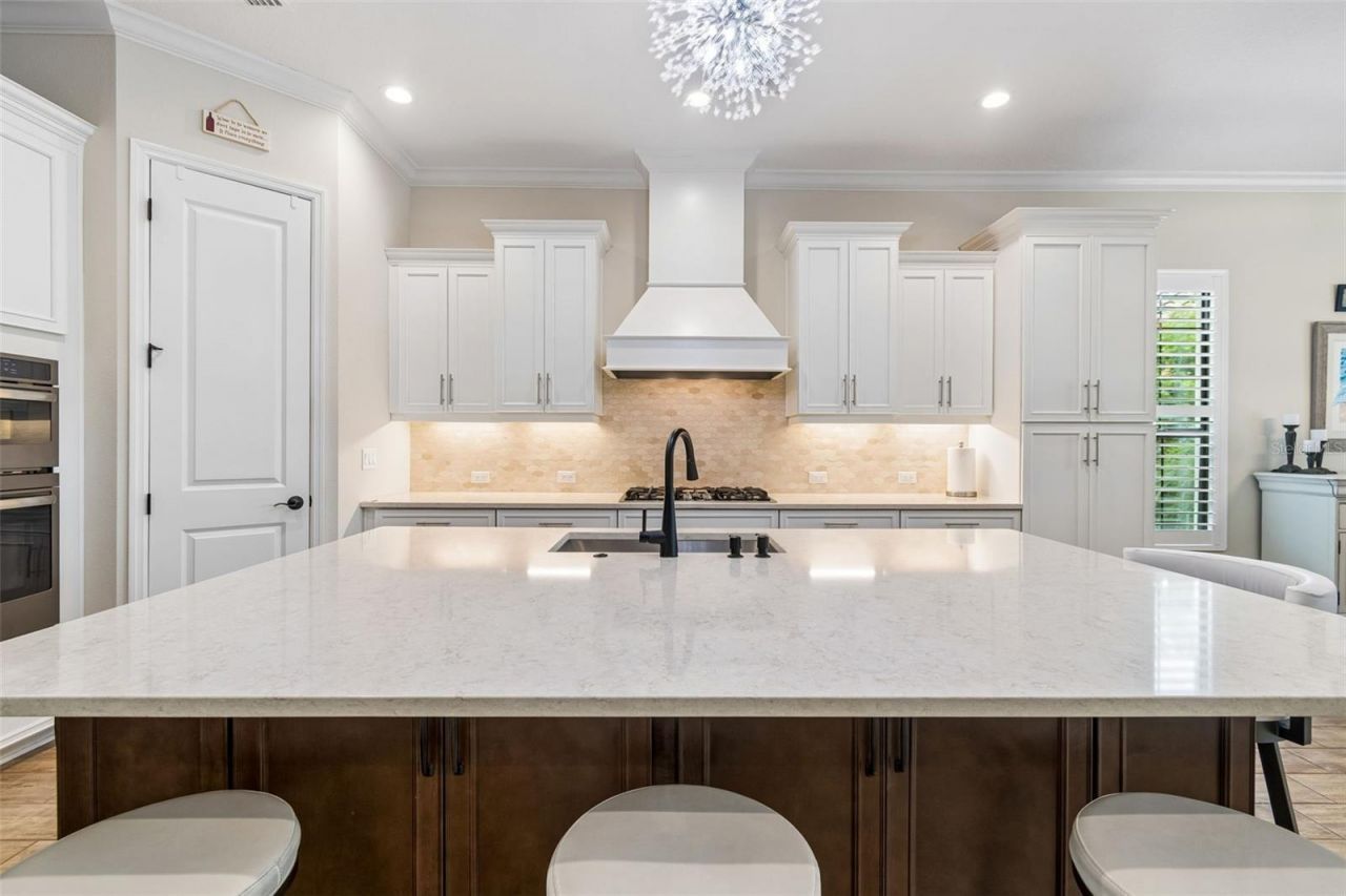 7208 Whittlebury Trail, Bradenton, FL 34202 Photo