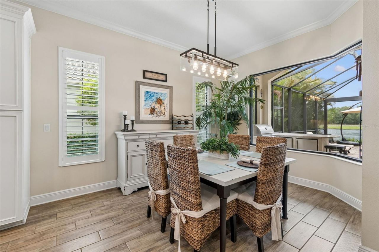 7208 Whittlebury Trail, Bradenton, FL 34202 Photo