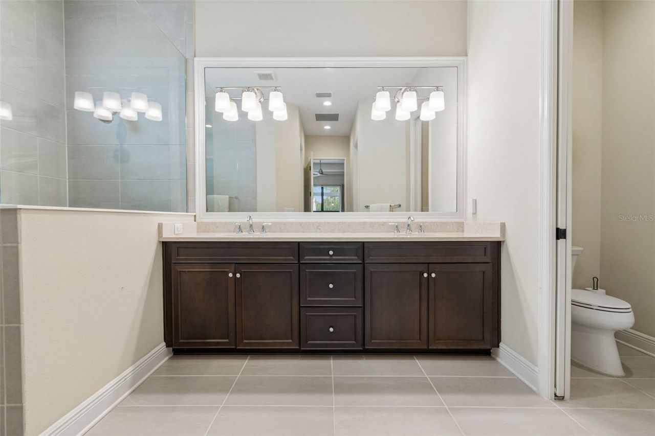7208 Whittlebury Trail, Bradenton, FL 34202 Photo